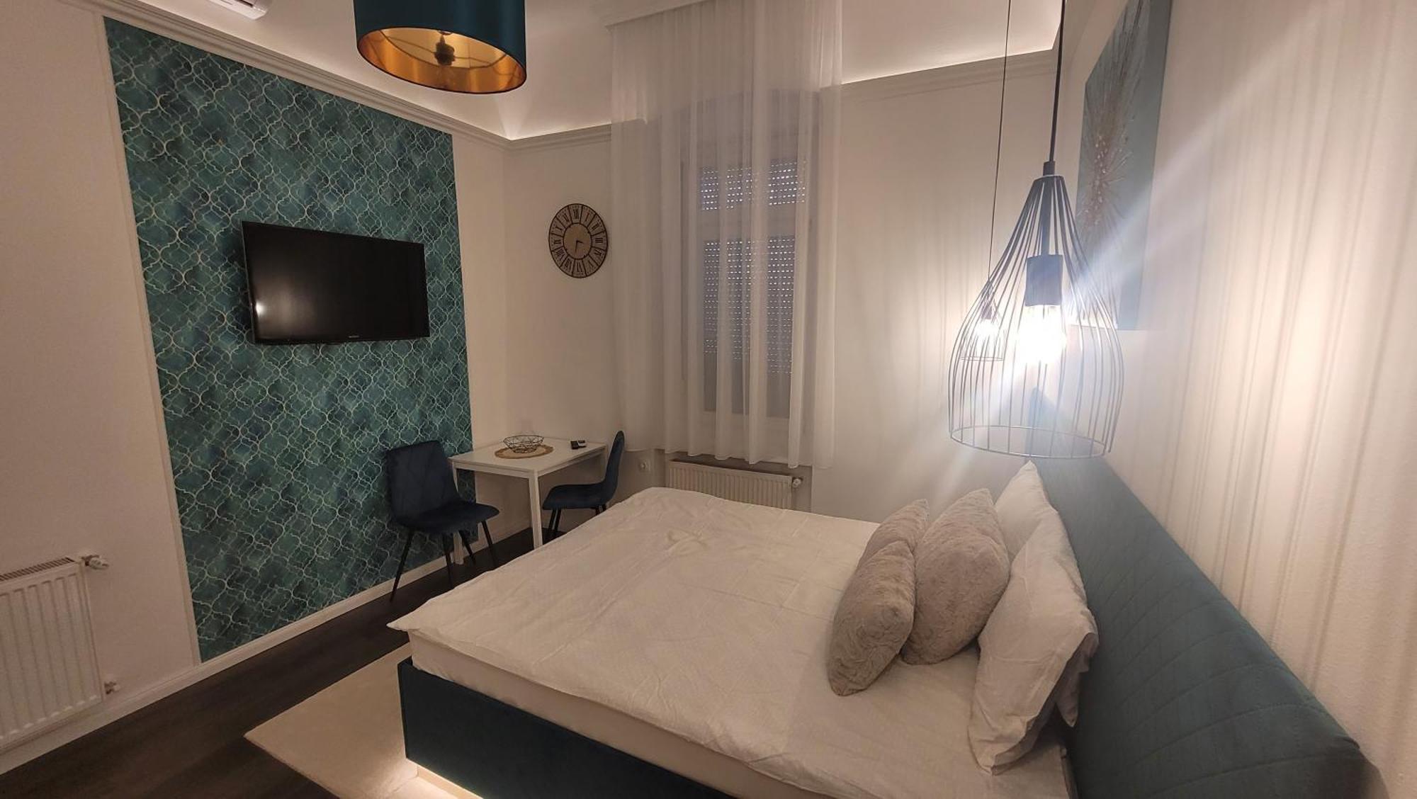Glamour Apartman Gyula Exterior photo